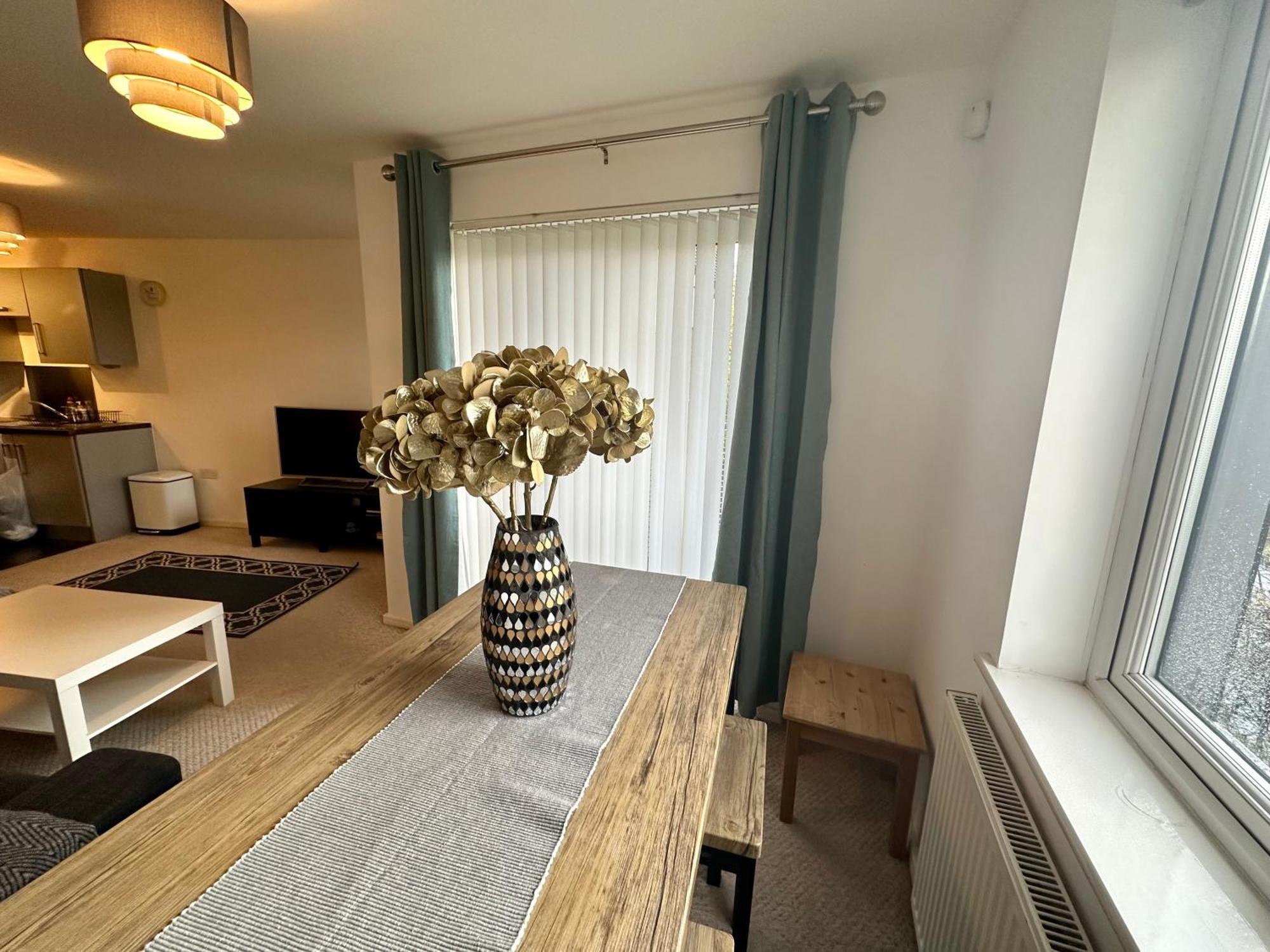Etihad Fc 2Br Apartment With Water View Манчестер Екстер'єр фото